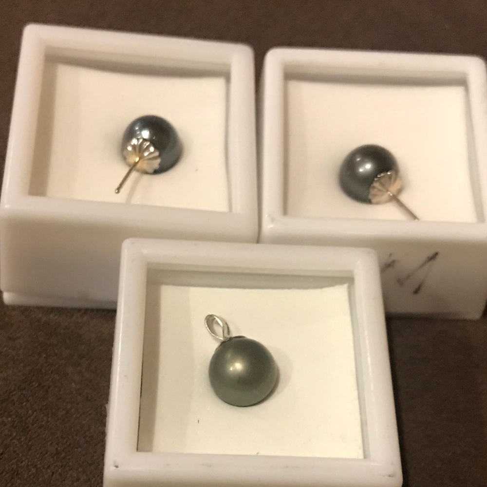 14K Black Tahitian Pearl Earrings/Pendant CUSTOM